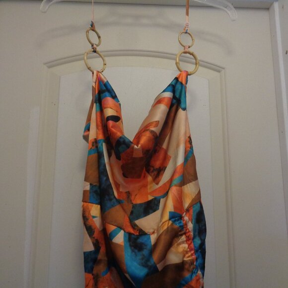 HOT GIRL PRETTYLITTLETHING NWT MAXI RUCHED SATINY COLORS W BAMBOO LOOPS 14 M - Picture 4 of 9